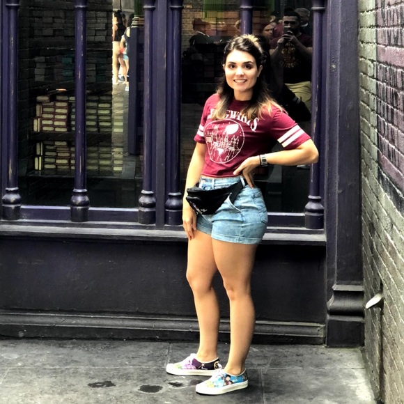 Meet your Posher, Kristin - Picture 1 of 1